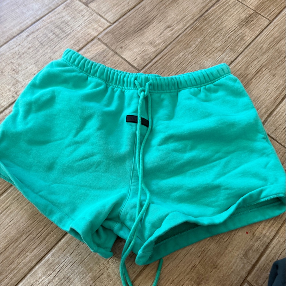 Men’s Essentials set - Picture 4 of 7